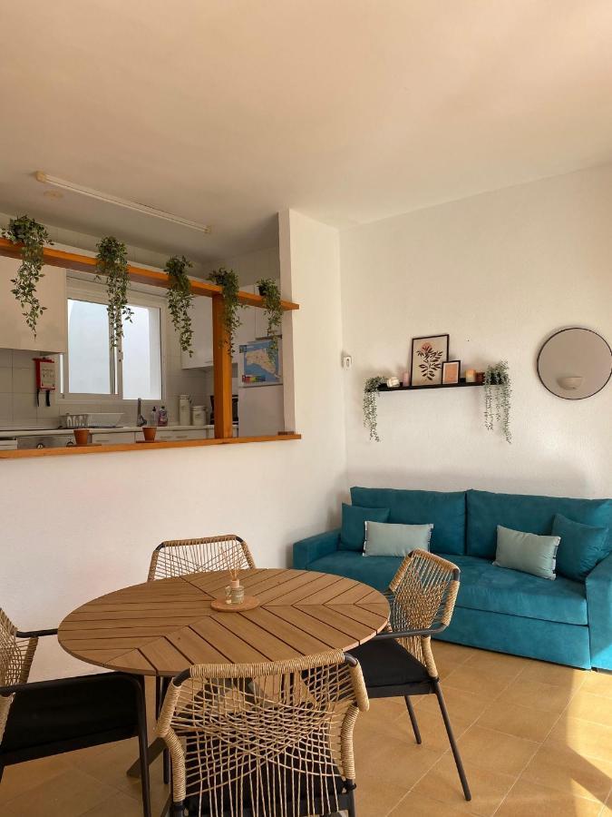 Coves Noves Nice Apartment Of 75 M2 10 Minutes Walk From The Beach Of Arenal D'En Castell Es Mercadal Exterior photo